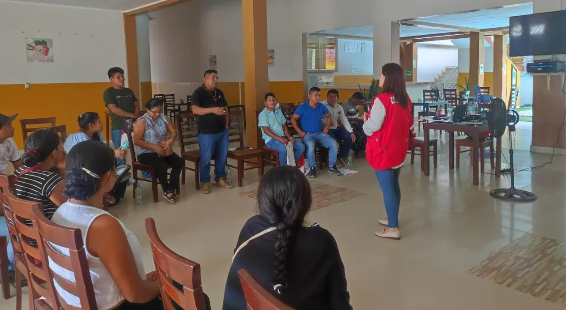 Capacitan a líderes indígenas de la Amazonía en vigilancia y monitoreo medioambiental