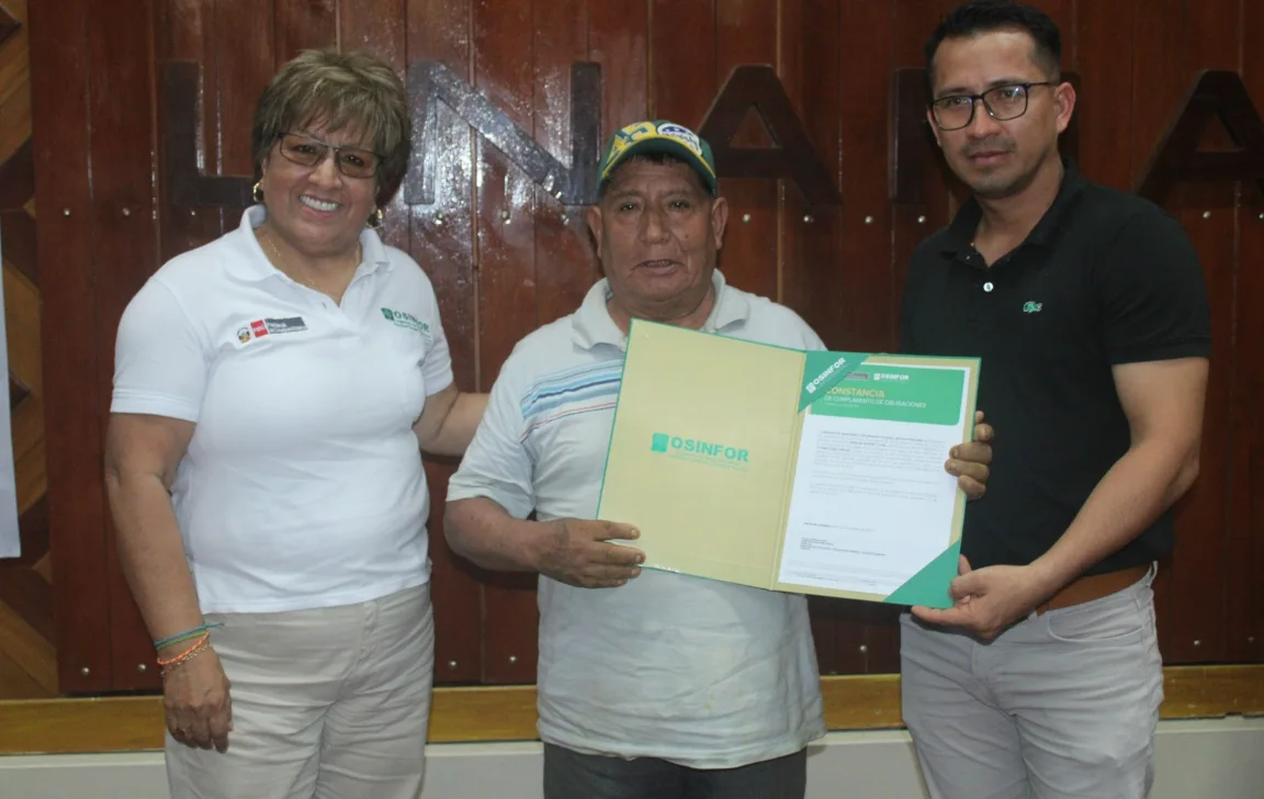 Madre de Dios: Castañeros reciben constancias por conservar sus bosques