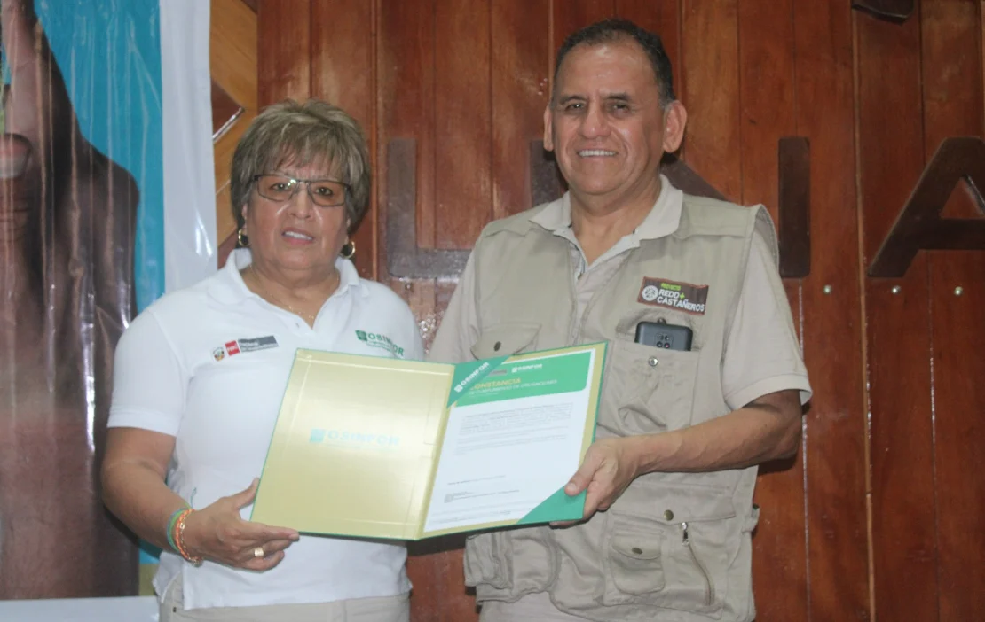 Madre de Dios: Usuarios del bosque reciben constancias por conservar bosques