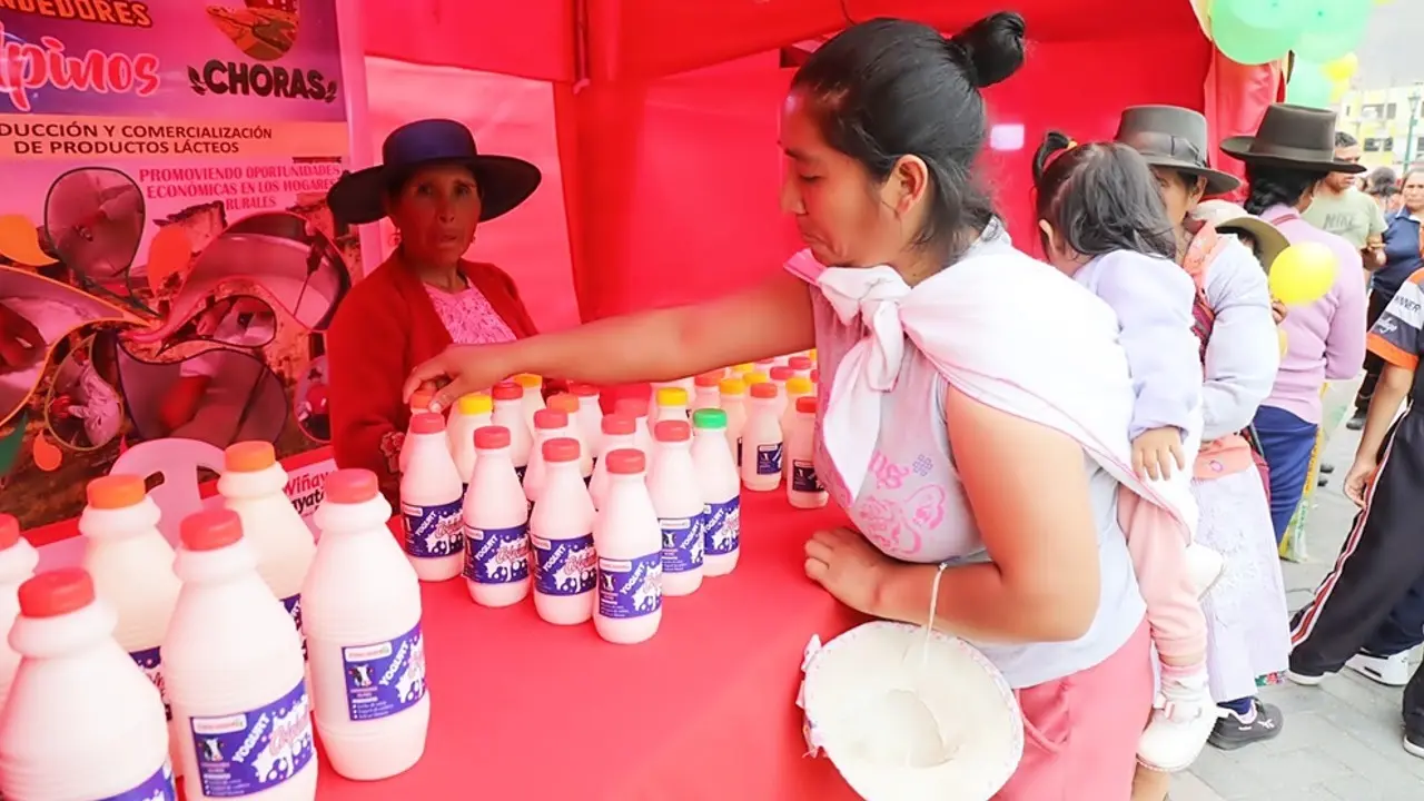 Las ferias son importantes espacios para generar negocios (foto: Foncodes).