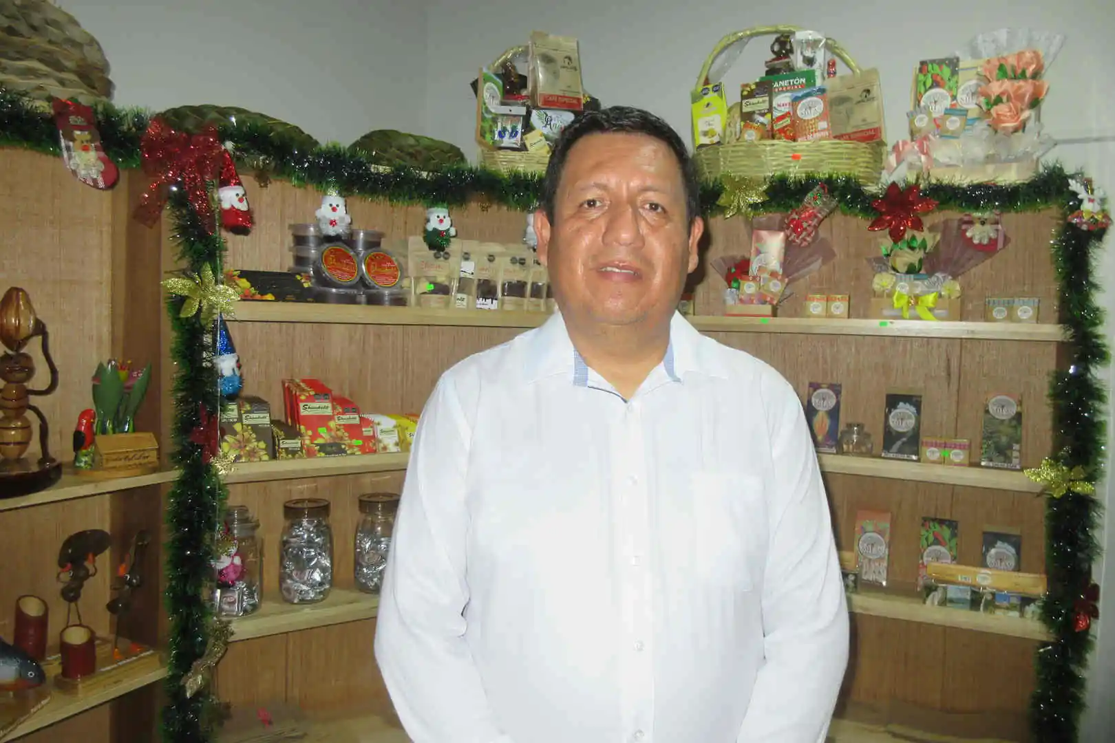 Lanzan campaña navideña «Cómprale a Tingo María”