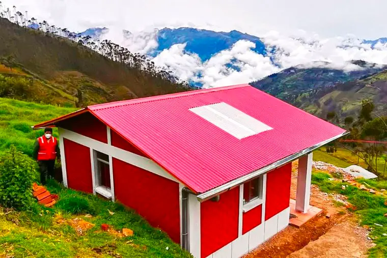 Las casas serán instaladas en las zonas selváticas y andinas de Huánuco. (Foto: El Peruano).