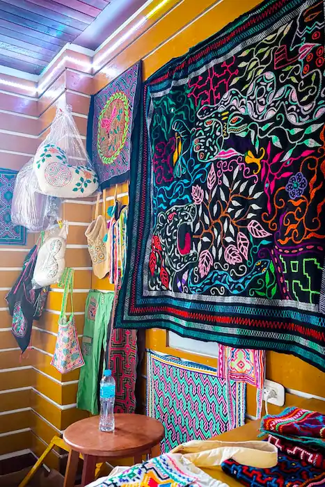 El proyecto tiene como objetivo impulsar el desarrollo económico y cultural de 16 organizaciones pertenecientes a 18 comunidades de Masisea.