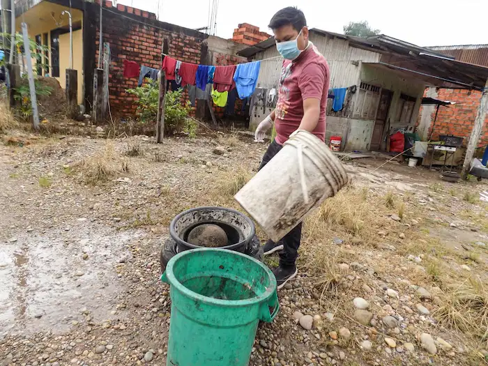 Autoridades están realizando vigilancia y control con larvicidas en las viviendas. (Foto: Inforegión).