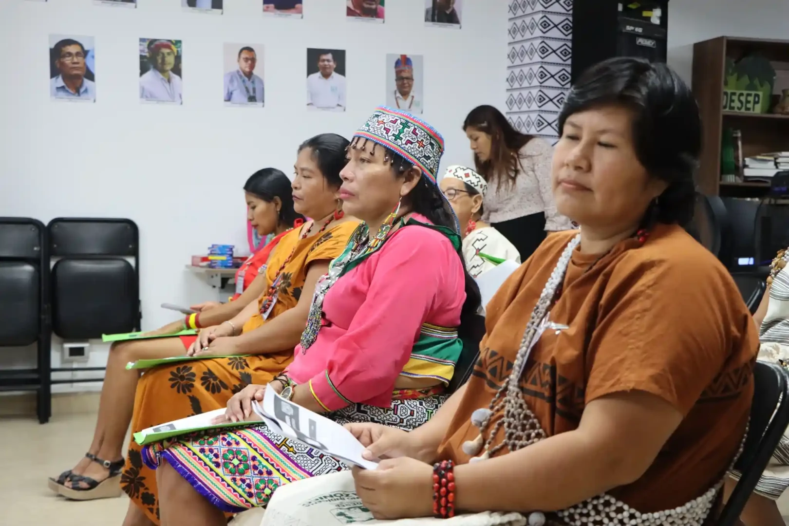 Lideresas indígenas alzan su voz contra la modificatoria de la Ley Forestal