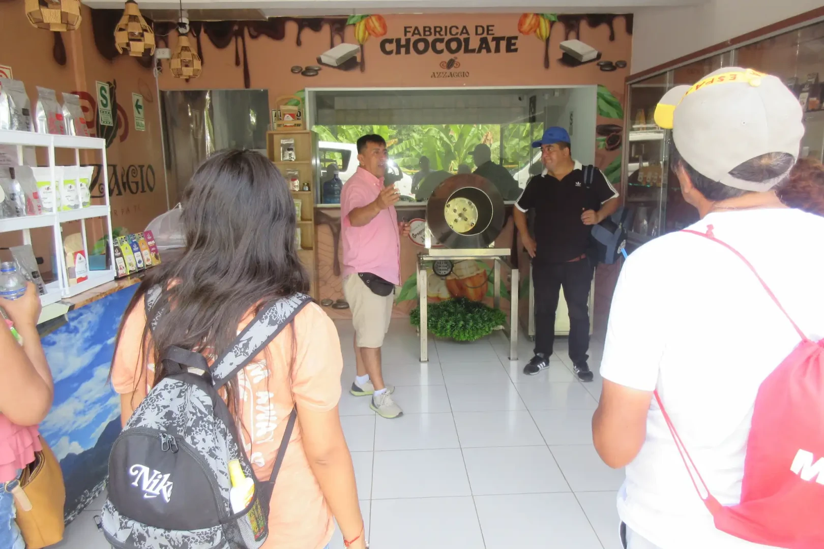 Proponen fortalecer producción de chocolate ante incremento del precio de cacao