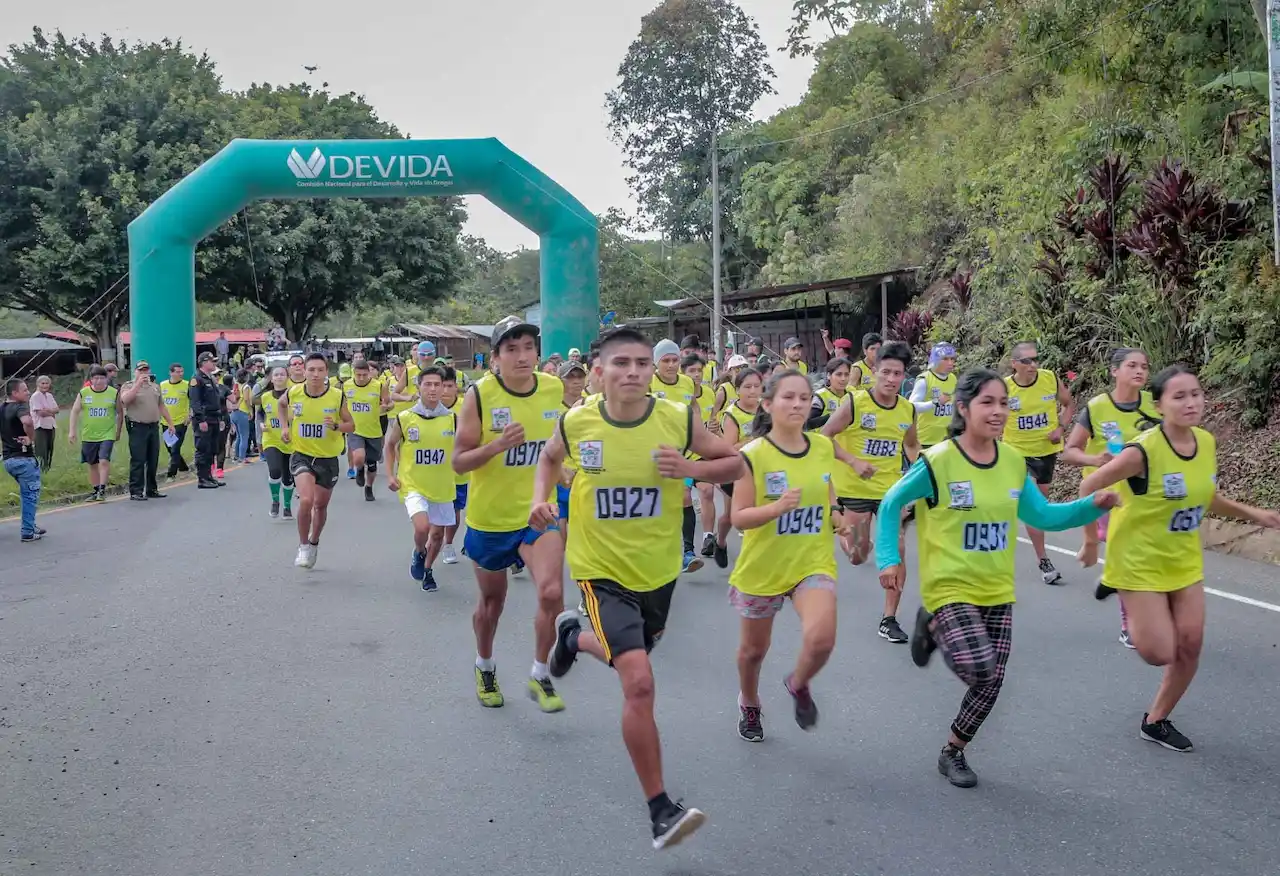 Organizan carrera ‘Yo vivo sin drogas’ en Tingo María