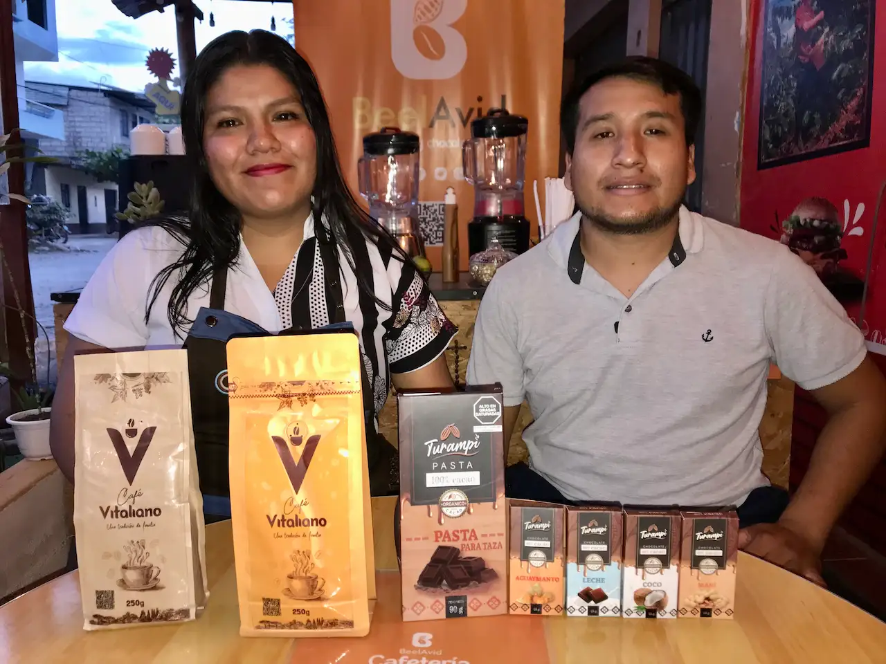 Huánuco: Cafetería Beel Avid rinde homenaje al campo