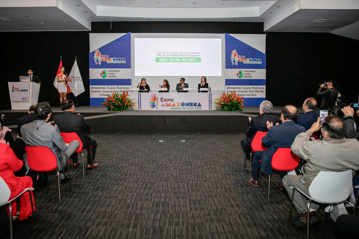 Durante ceremonia de lanzamiento de la Expo Amazónica se presentó las estimaciones de ganancias en ruedas de negocios internacionales y turísticas. 