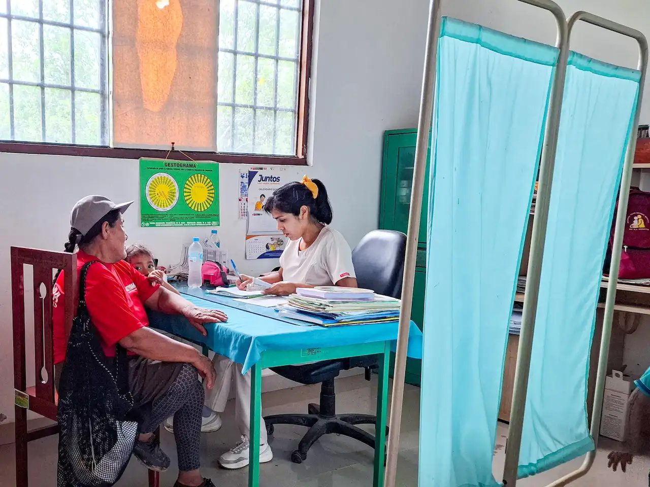 Comunidad Sinchi Roca I recibe atención médica integral gratuita en campaña