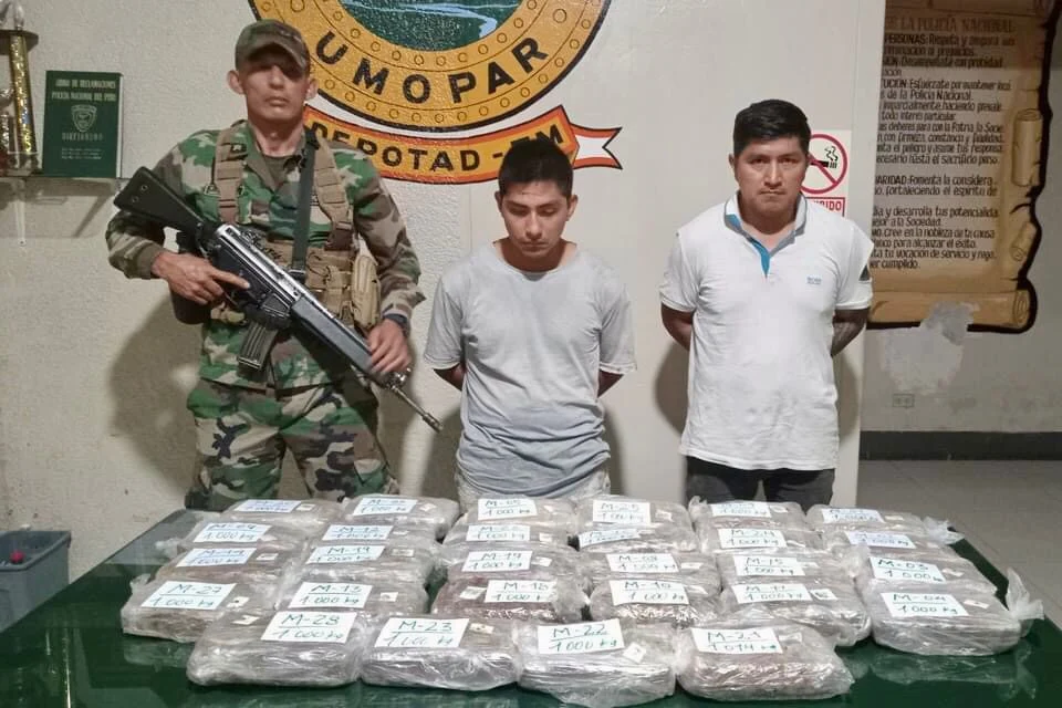 Desmantelan laboratorio y decomisan 28 kilos de cocaína en Huánuco