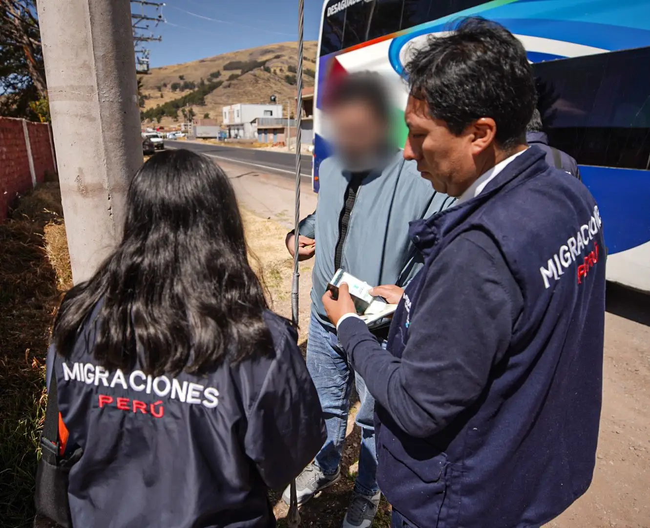 Puno. El PASEE es un procedimiento diseñado para responder de manera eficiente y rápida a situaciones particulares, en este caso, la expulsión de extranjeros que se encuentran en el país de manera irregular. (Foto: Mininter)