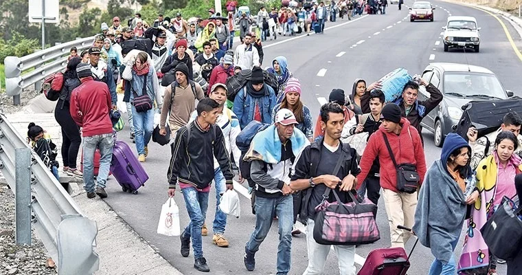salud mental. Natalia Izaguirre aborda la difícil realidad que enfrentan las mujeres migrantes, destacando cómo la xenofobia se manifiesta en comentarios despectivos. (Foto: El Peruano)