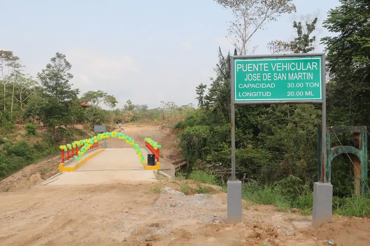Ucayali: Caserío San Martín de Chía inaugura puentes tras dos décadas de espera