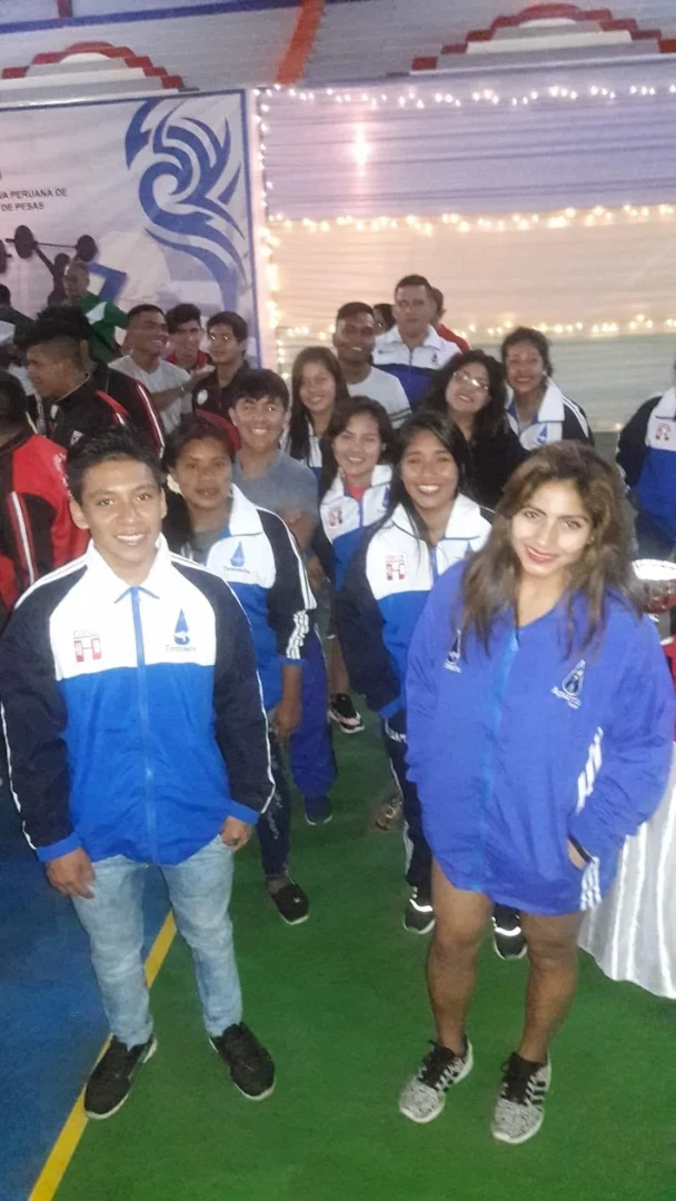 Aguaytía levanta pesas y esperanzas: Jóvenes atletas buscan apoyo para competir en Tumbes