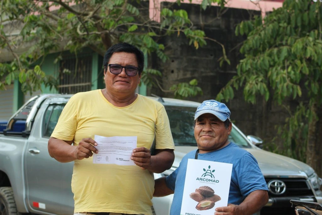 I-Madre-de-Dios--Castaneros-reciben-apoyo-economico-para-proteger-sus-bosques-amazonicos-I.webp