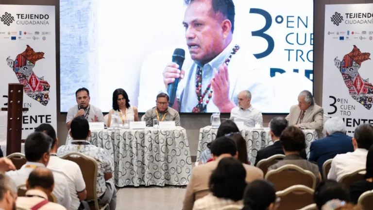 Respuestas a los desafíos socioambientales y económicos