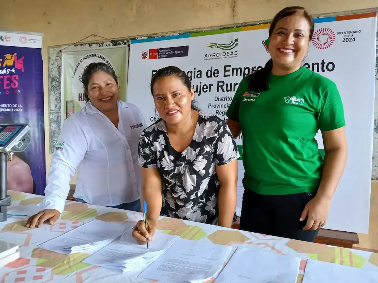 Emprendedoras consiguen energía eléctrica para plantas de procesamiento