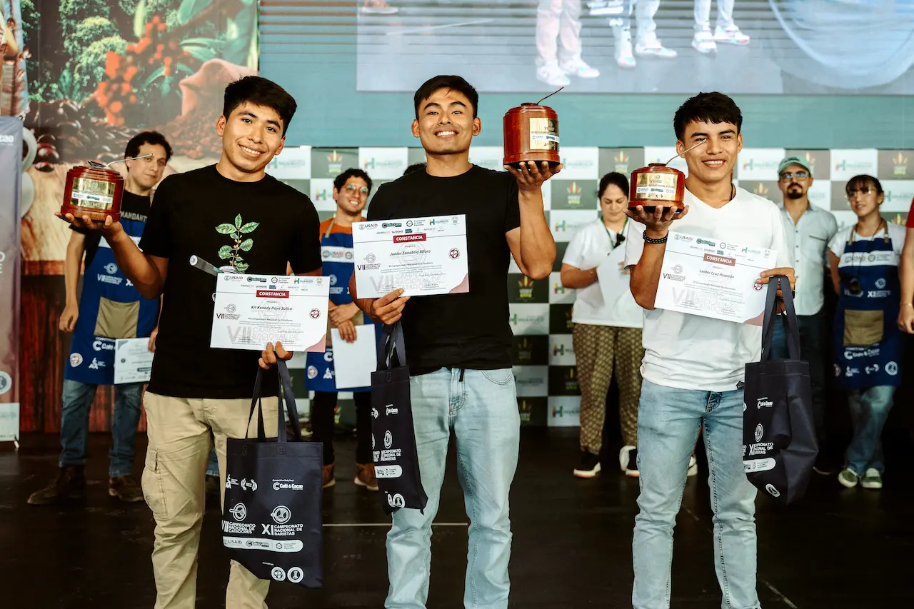 Junior Zanabria Alfaro gana Campeonato Nacional de Catación