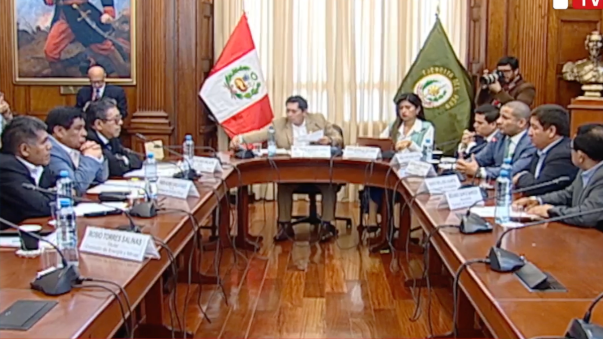 Aprueban dictamen para ampliar el Reinfo por seis meses