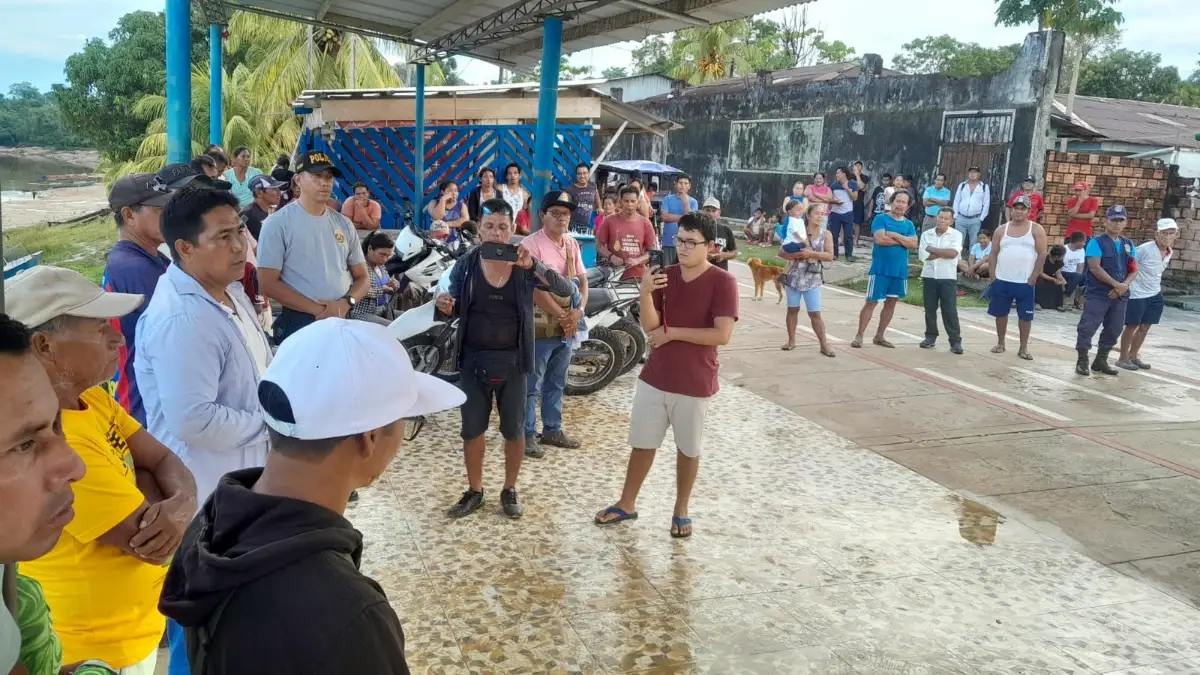 Protesta en río Nanay 33 comunidades exigen acción contra la minería ilegal