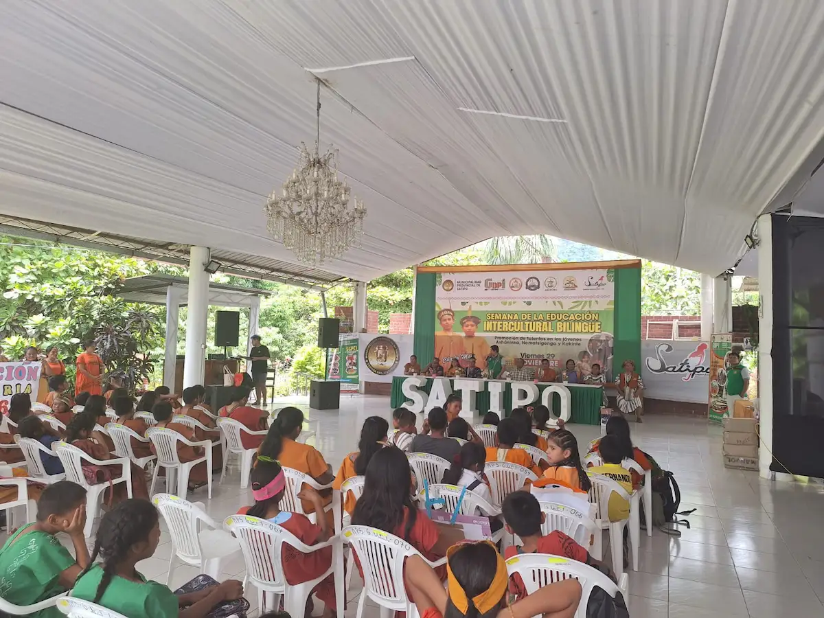 Satipo celebra la educación intercultural bilingüe con actividades culturales y educativas