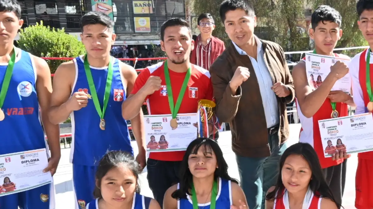 Del ring al TikTok- Boxeador satipeño promueve deporte a través de las redes sociales