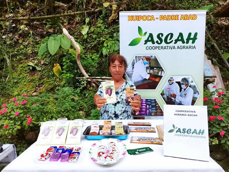 Liderazgo que impulsa a Huipoca a través del cacao