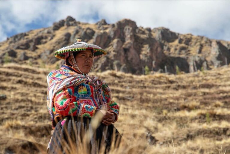 Pueblos indígenas lanzan campaña para autoidentificarse en el Censo 2025