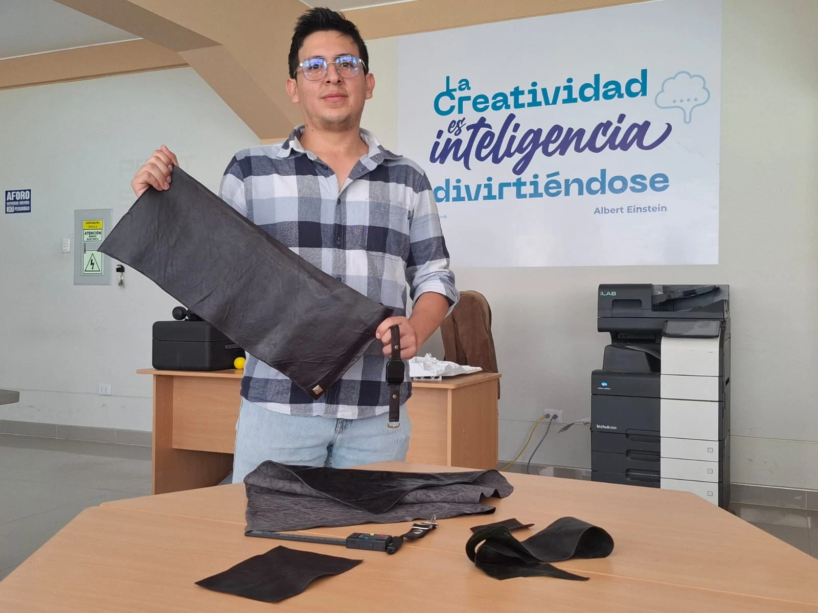 Startup de Huánuco desarrolla biocuero a partir de residuos de café y aguaymanto